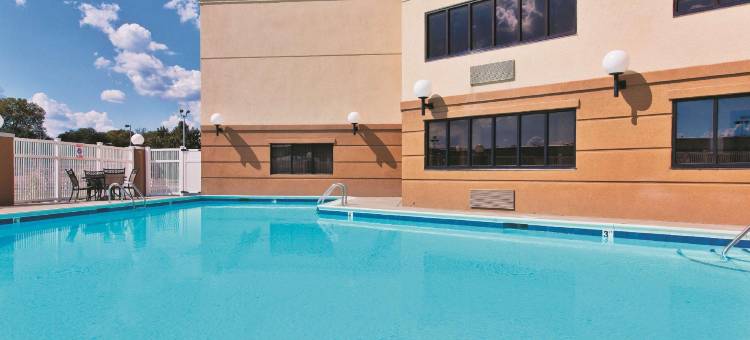 纳什维尔古德利茨维尔拉昆塔温德姆套房酒店(La Quinta Inn & Suites by Wyndham Goodlettsville - Nashville)图片