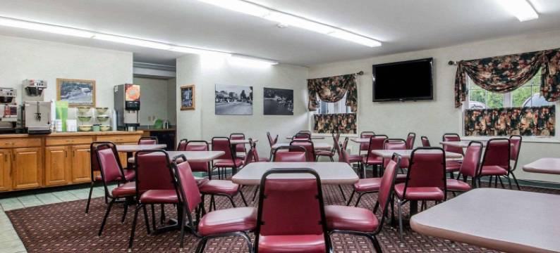 乔治湖凯艺酒店(Quality Inn Lake George)图片