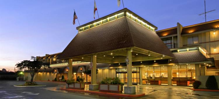 红狮尤里卡酒店(Red Lion Hotel Eureka)图片