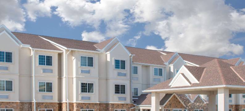 昆西麦客达套房酒店(Microtel Inn & Suites by Wyndham Quincy Downtown/River Area)图片