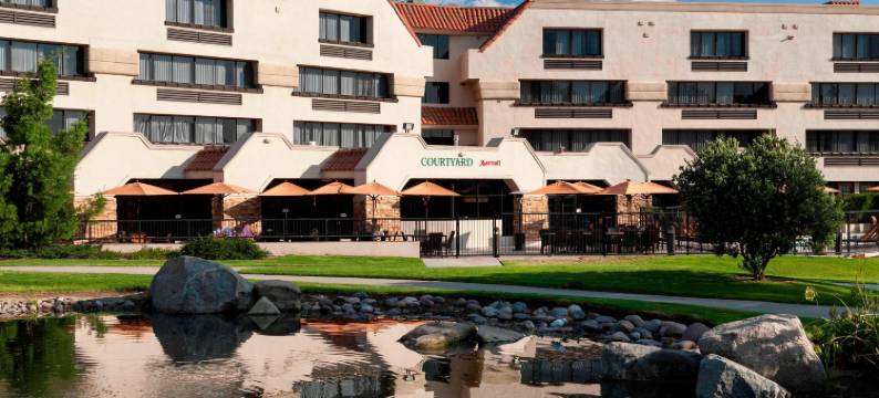 圣迭戈兰乔伯纳多万怡酒店(Courtyard San Diego Rancho Bernardo)图片