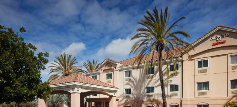 旧金山圣卡洛斯万枫套房酒店(Fairfield Inn & Suites San Francisco San Carlos)图片