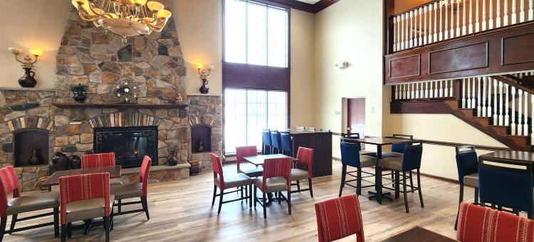 舒适套房酒店(Comfort Inn & Suites Mount Pocono)图片