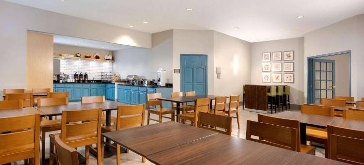 丽笙乡村酒店及套房 阿尔伯特维尔 近奥特莱斯购物中心(Country Inn & Suites by Radisson Albertville Near Outlet Mall)图片