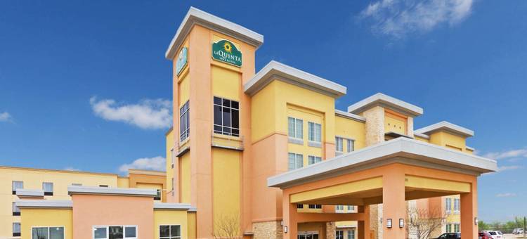 拉昆塔温德姆酒店套房，由温德姆富特沃思 - 布尔森运营(La Quinta Inn and Suites by Wyndham Ft. Worth - Burleson)图片