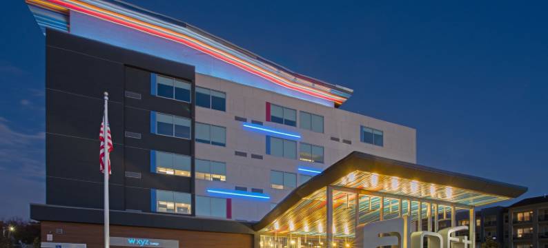 奥马哈阿克萨本村雅乐轩酒店(Aloft Omaha Aksarben Village)图片