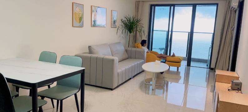 蔚蓝海屋公寓(滨同路分店)图片