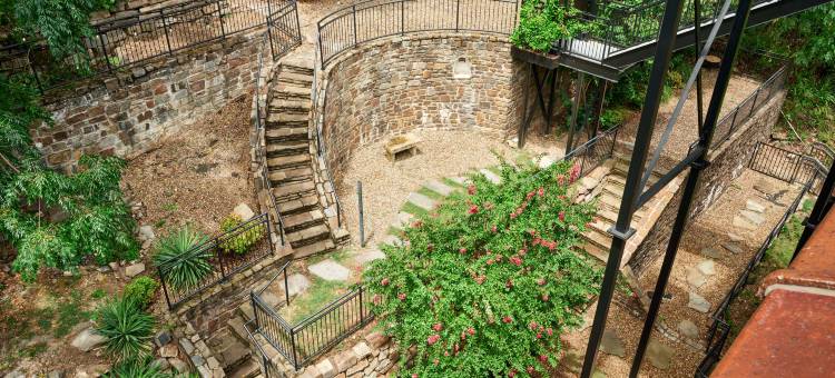 温泉城沃特斯希尔顿启缤精选酒店(The Waters Hot Springs, Tapestry Collection by Hilton)图片