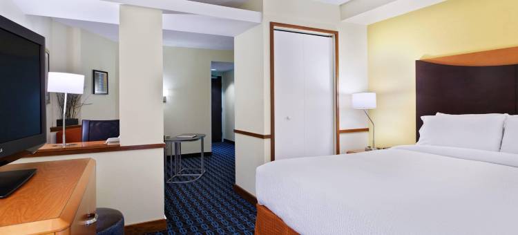 夏洛特艾尔伍德万枫酒店(Fairfield Inn & Suites Charlotte Arrowood)图片