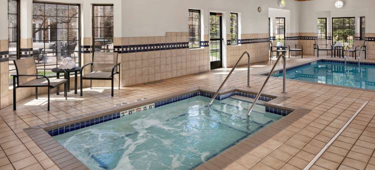 Staybridge Suites MPLS的枫树格罗夫/植树节湖 by IHG(Staybridge Suites Mpls-Maple Grove/Arbor Lakes)图片