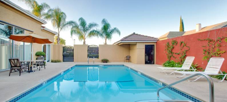 Holiday Inn Express 奥克代尔(Holiday Inn Express OAKDALE by IHG)图片