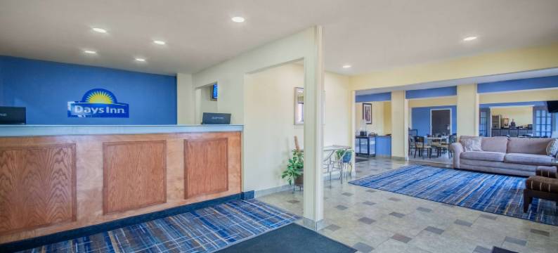 滑铁卢温德姆戴斯套房酒店(Days Inn & Suites by Wyndham Waterloo)图片