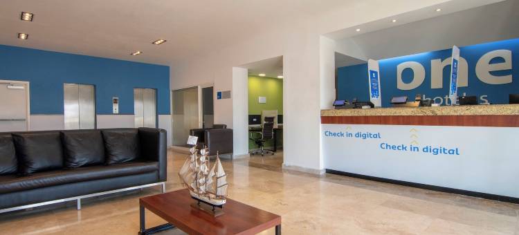 夸察夸尔科斯论坛One酒店(One Coatzacoalcos Forum)图片