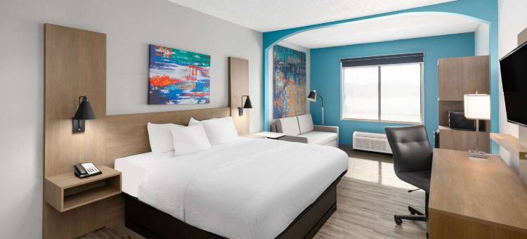 迪凯特拉昆塔温德姆酒店(La Quinta Inn by Wyndham Decatur)图片