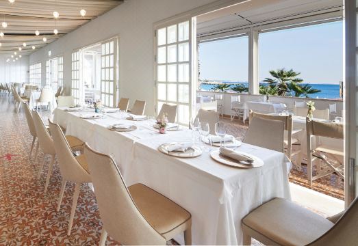 Grand Hotel Riviera - CdshotelsHotel Overview