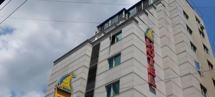 如归酒店(Hotel At Home)图片