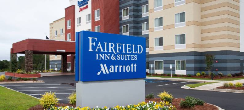 恩特普赖斯万枫酒店及套房(Fairfield Inn & Suites Enterprise)图片