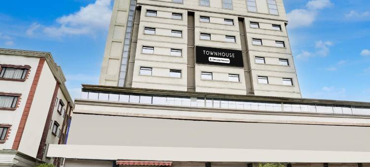 Super Townhouse Anand图片