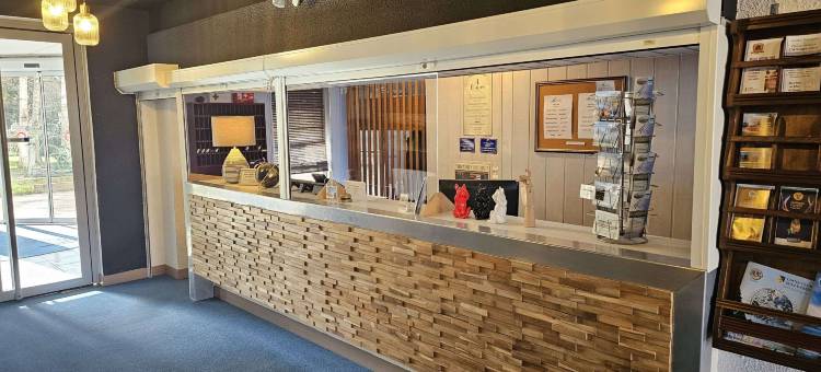 布里特酒店舒适吉恩(Brit Hotel Confort Gien)图片