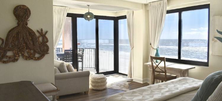 Upgrades Galore! STUNNING Views, Steps to the Sand & Short Walk to FLORA-BAMA!!图片
