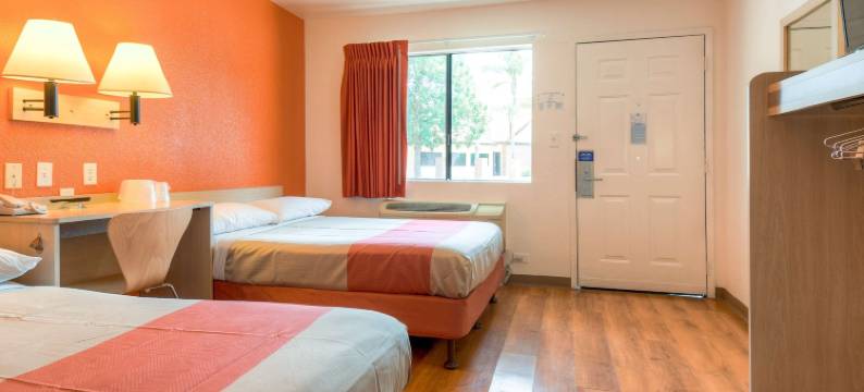 圣地亚哥-埃尔卡洪6号汽车旅馆(Motel 6 El Cajon, CA - San Diego)图片