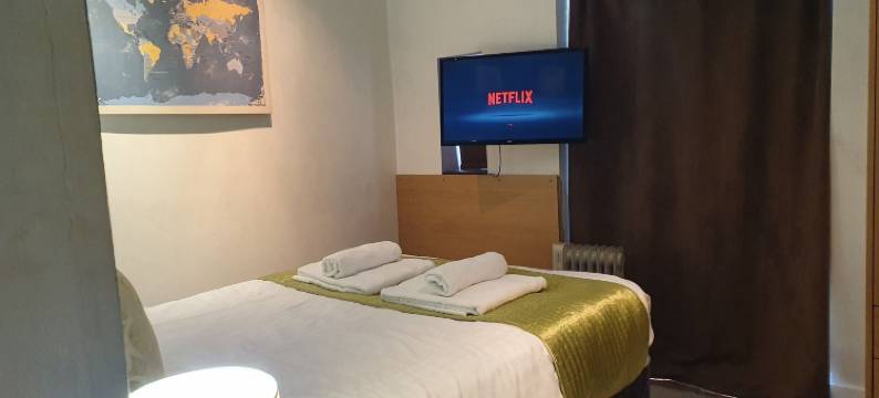 巴斯路公寓(Bath Road Apartments)图片