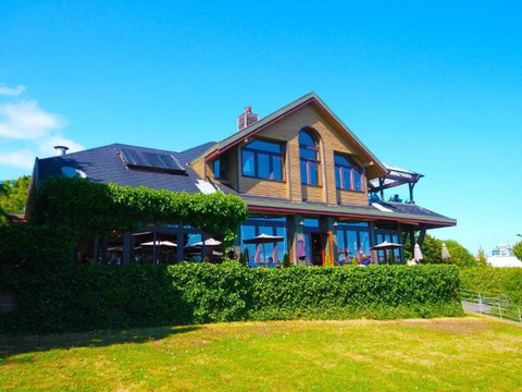 斯平纳克斯酿酒酒吧旅馆