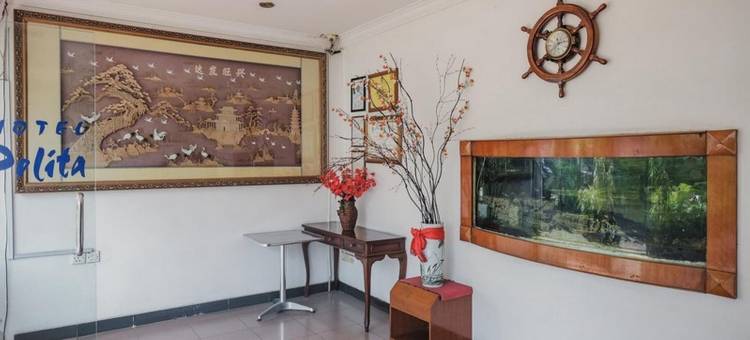 红多兹酒店-近巴淡岛名古屋山购物中心5号(Reddoorz Near Nagoya Hill Mall Batam 5)图片