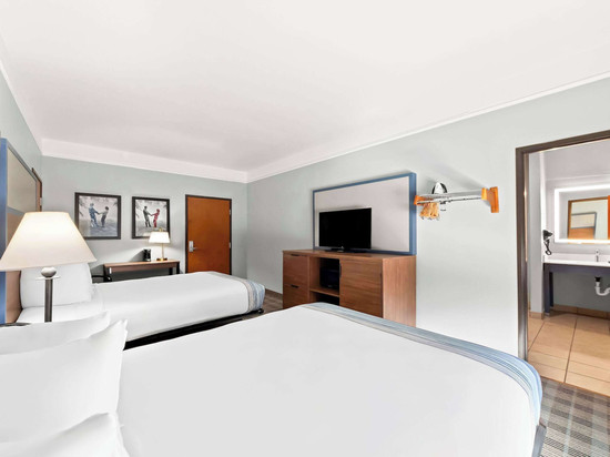 纽布朗费尔斯美吟温德姆酒店