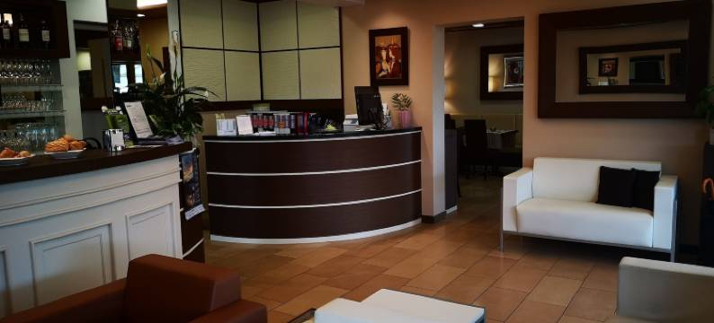 克拉林 14 号多里酒店(Hotel Clarin 14 by Dori)图片