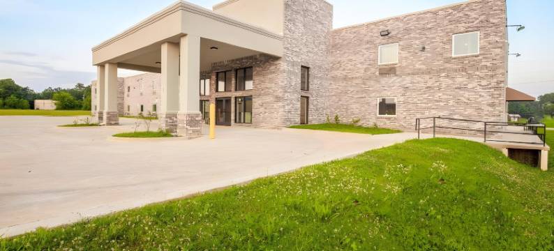 皇家旅馆及套房(Royal Inn & Suites)图片