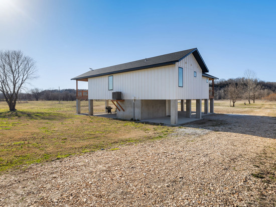 Direct Elk River Access and Spacious Patio - Gorgeous Secluded Haven