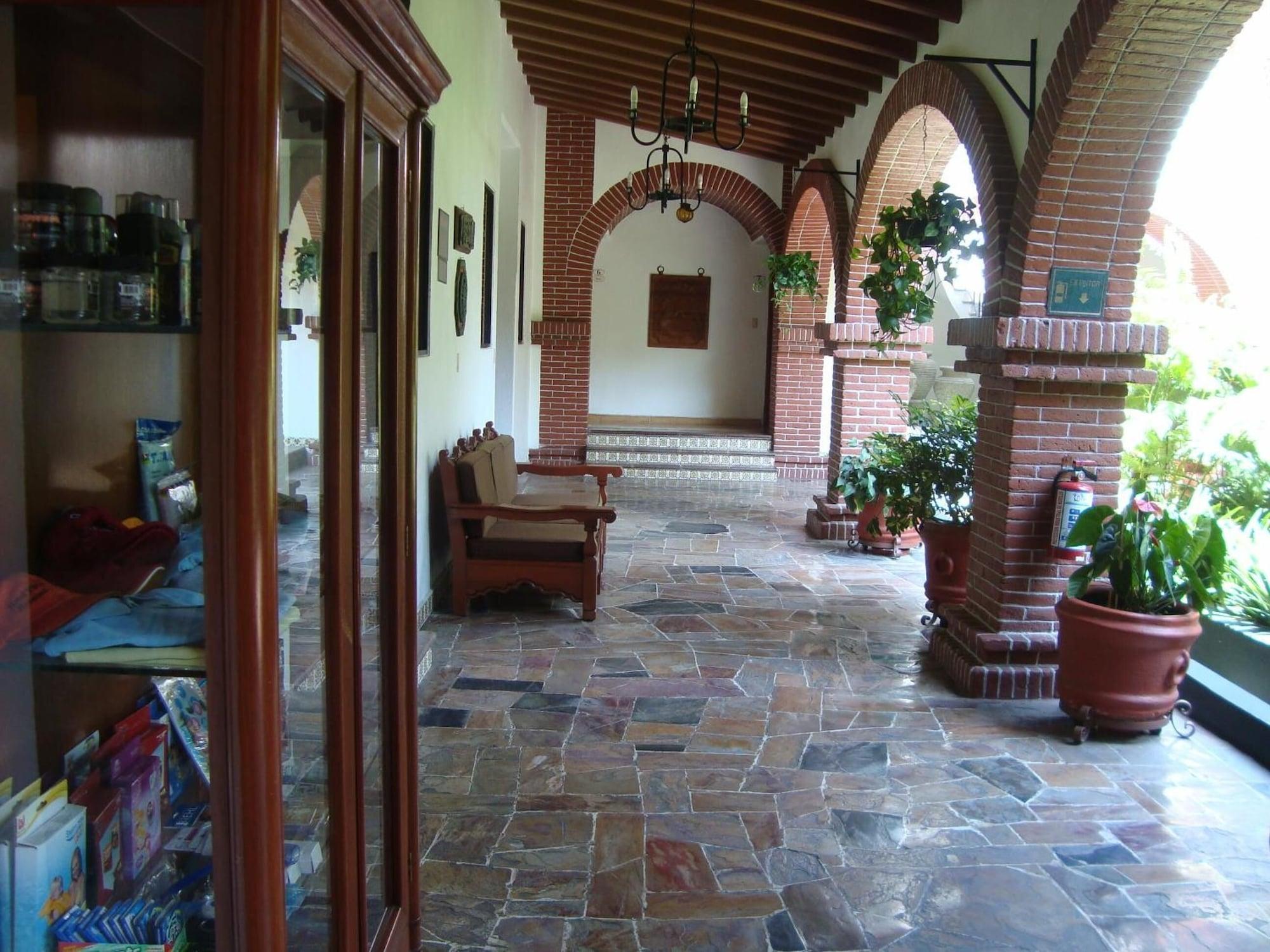 Hotel Vista HermosaOver view