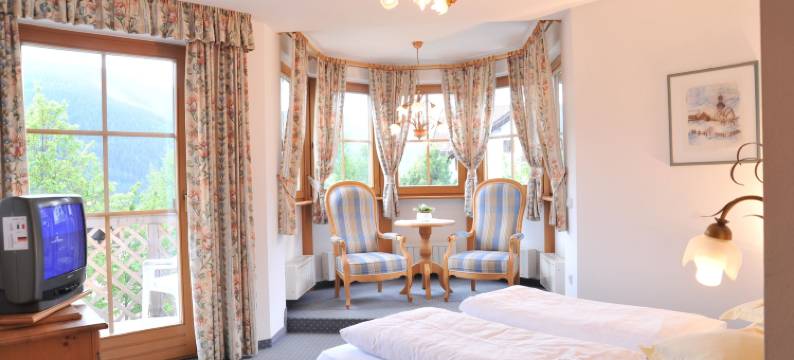 志斯弯特都灵酒店(Turmhotel Gschwendt)图片