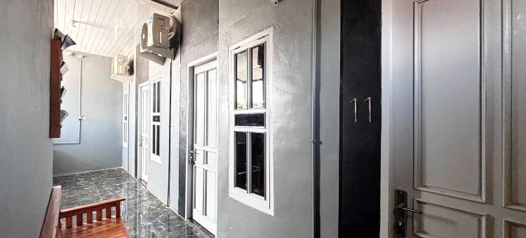 三宝拢穆拉科斯特哈里安酒店(Kost Harian Semarang Murah)图片