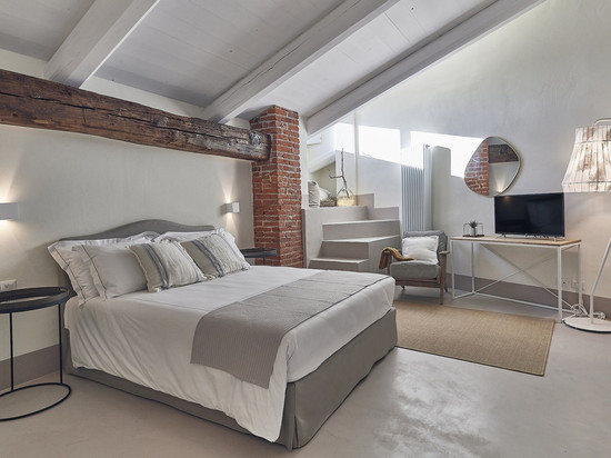 多拉宅邸魅力酒店