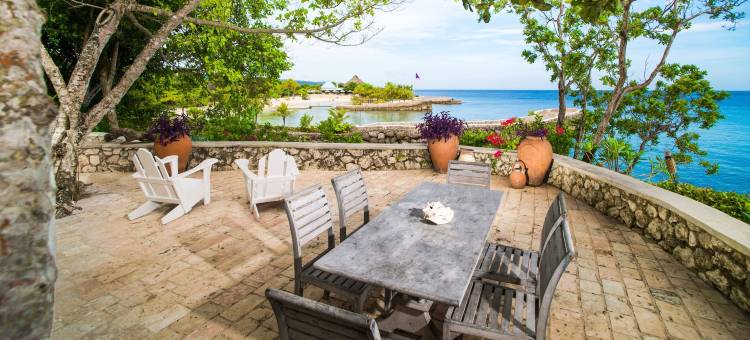 黄金眼酒店(GoldenEye)图片