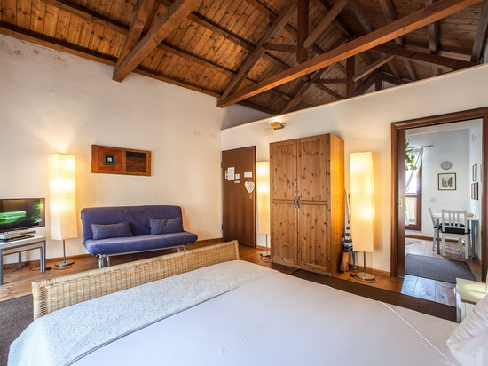 Centro Storico Via Manno的开间公寓