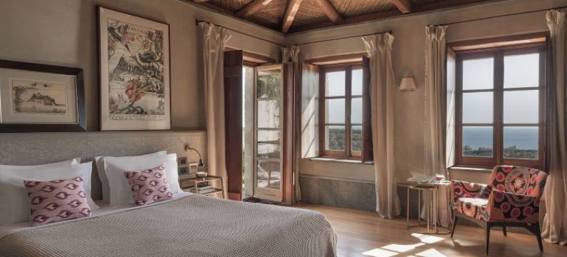 水池酒店(Kinsterna Hotel)图片