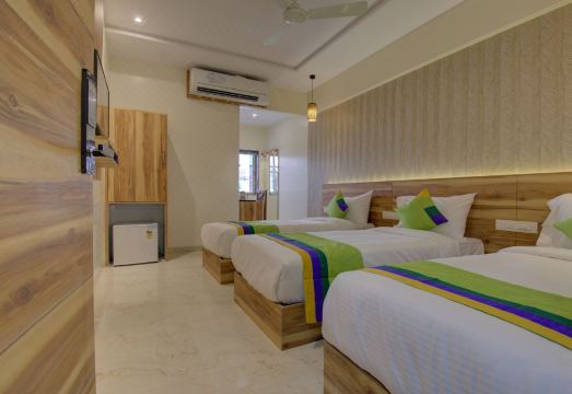 Hotel Amisha InternationalHotel Overview