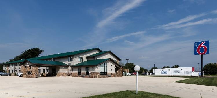伊利诺伊伊基瓦尼 6 号汽车旅馆(Motel 6 Kewanee, IL)图片