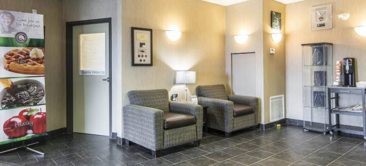 汤普森套房品质酒店(Quality Inn & Suites Thompson)图片