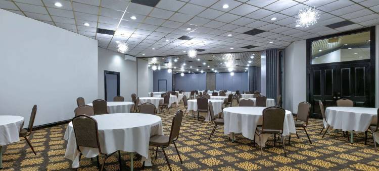 达蒙海德I-10/格尔夫波特温德姆华美达酒店(Ramada by Wyndham Diamondhead I-10/Gulfport)图片