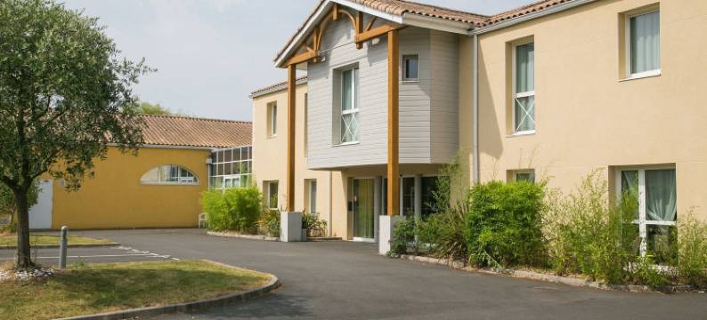 德拉卢酒店(Hôtel de la Louée)图片