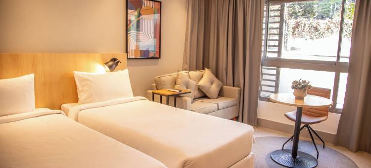 舒适套房酒店(Cozzy Suites Paraíso Hotel)图片