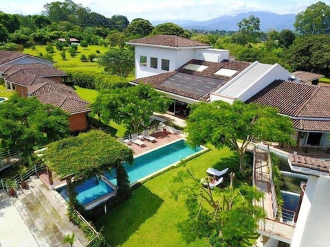 阿斯克勒庇俄斯健康疗养院