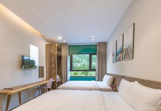 Tran Long Cu Hin Hotel Hotel Overview