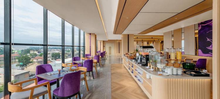 FOX Lite Hotel Majalaya图片