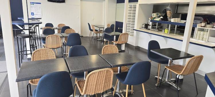 Brit Hotel Essentiel 普瓦捷 – 未来影城火车站(Brit Hotel Essentiel Poitiers Gare du Futuroscope)图片