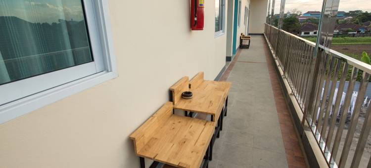 比思微笑酒店(Bees Smile Hotel)图片